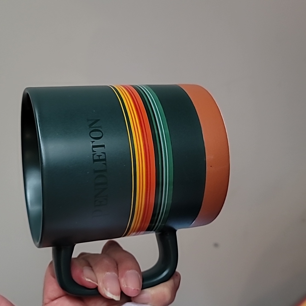 Pendleton 18oz mug - Nwot